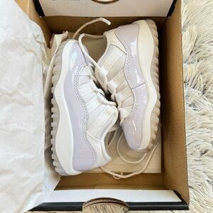 Retro Jordan 11’s Toddler size 7C lavender and white